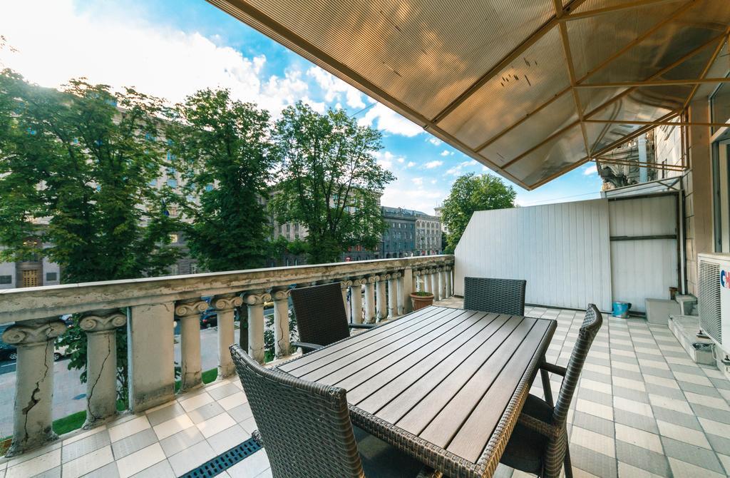 Kreschatik 21 With Terrace 2Br 基輔 外观 照片
