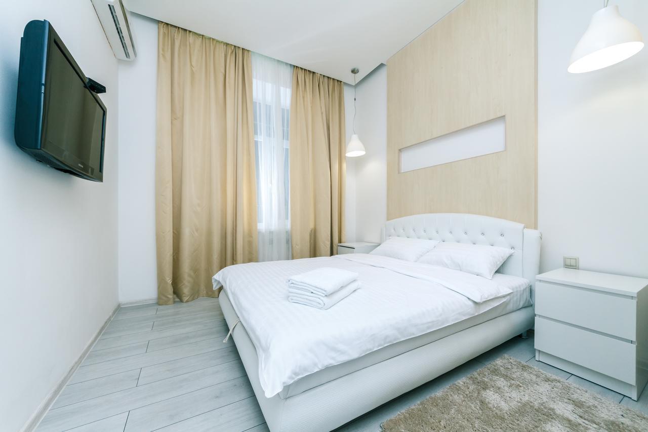 Kreschatik 21 With Terrace 2Br 基輔 外观 照片