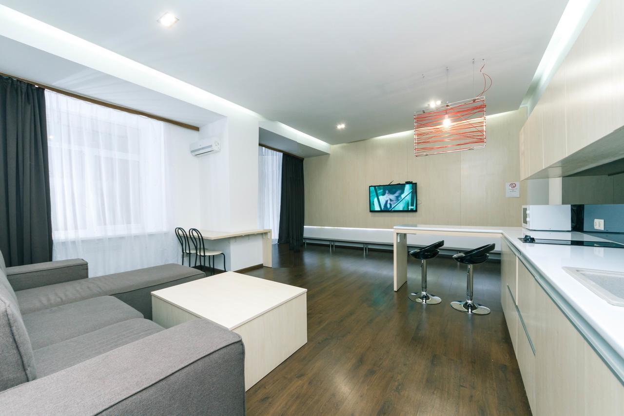 Kreschatik 21 With Terrace 2Br 基輔 外观 照片